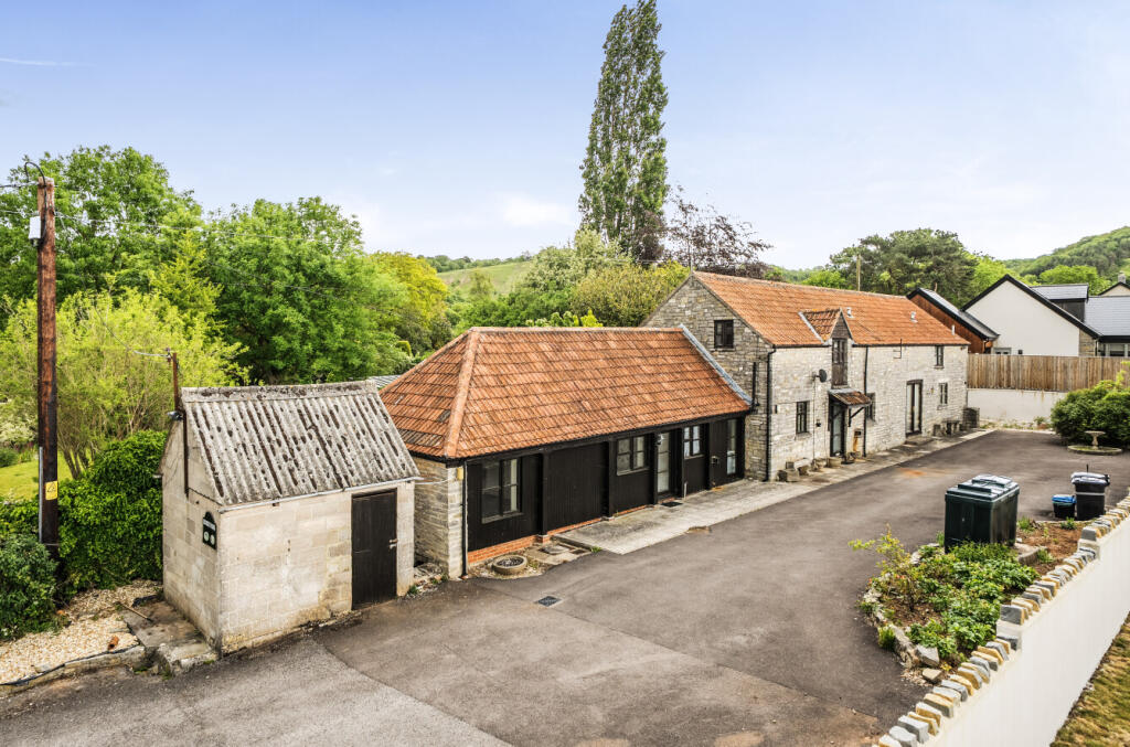 Compton Street, Compton Dundon, TA11 - Image 2