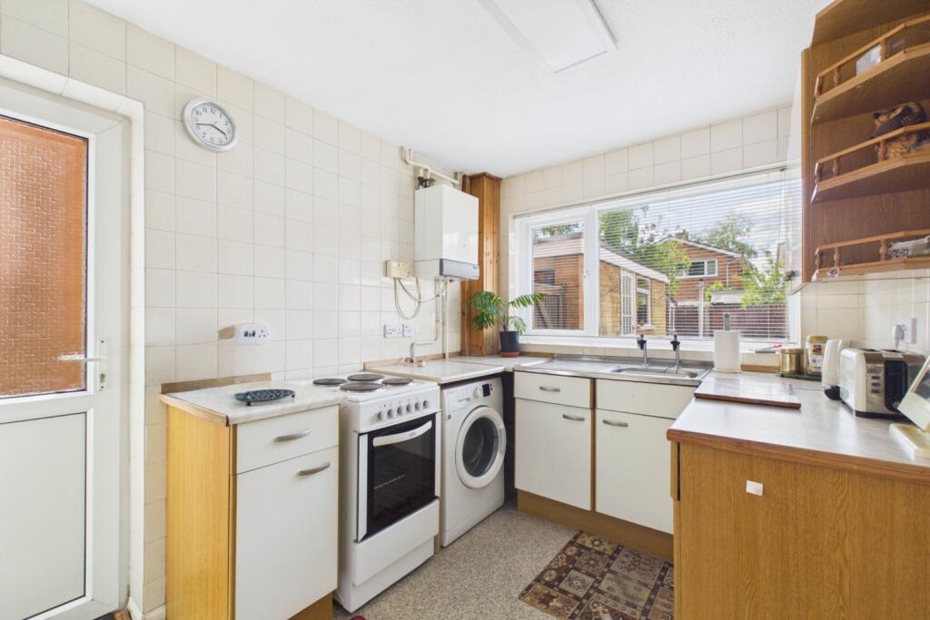 Camberton Road, Linslade, LU7 - Image 6