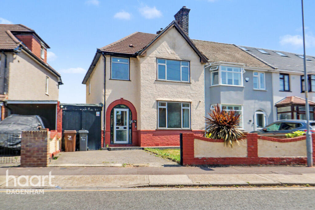 74 Review Road, Dagenham RM10 9DH - Image 2