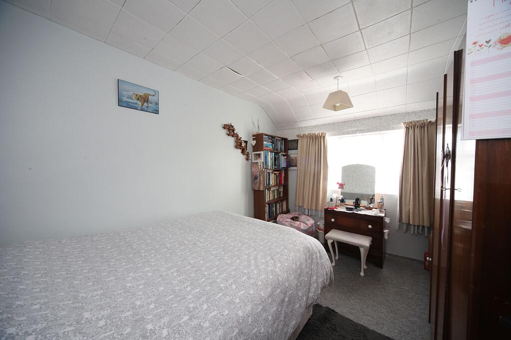 Overfield Road, Luton - Image 7
