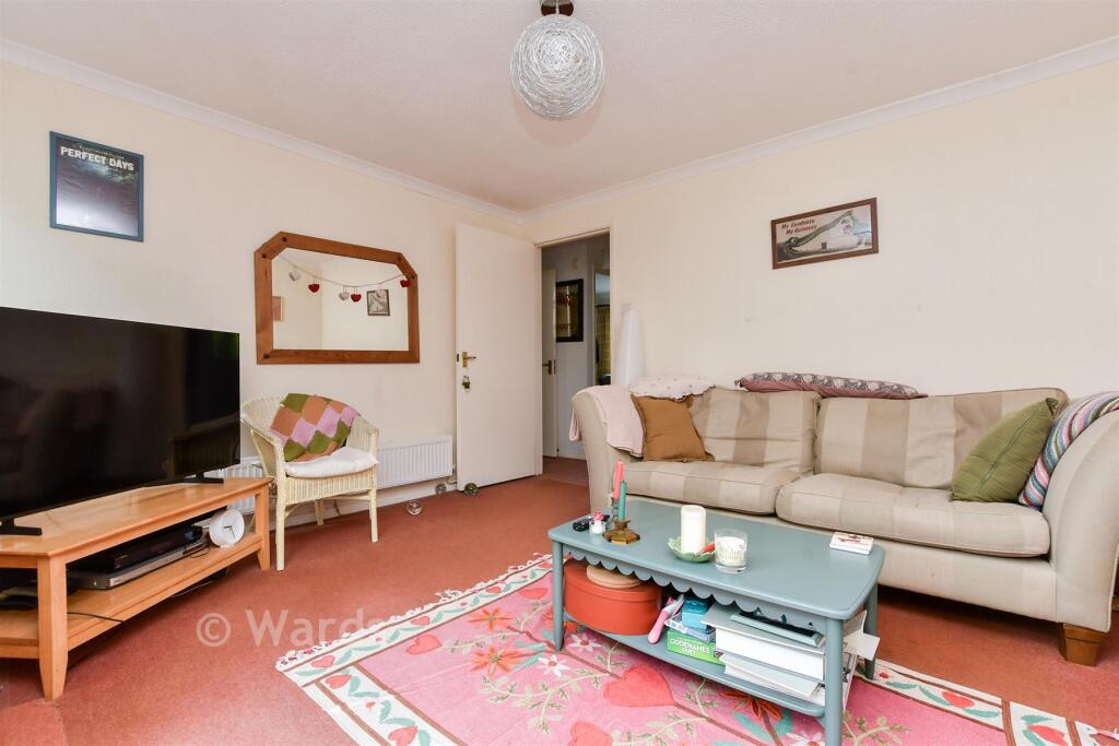 Hunting Gate, Birchington, Kent - Image 3