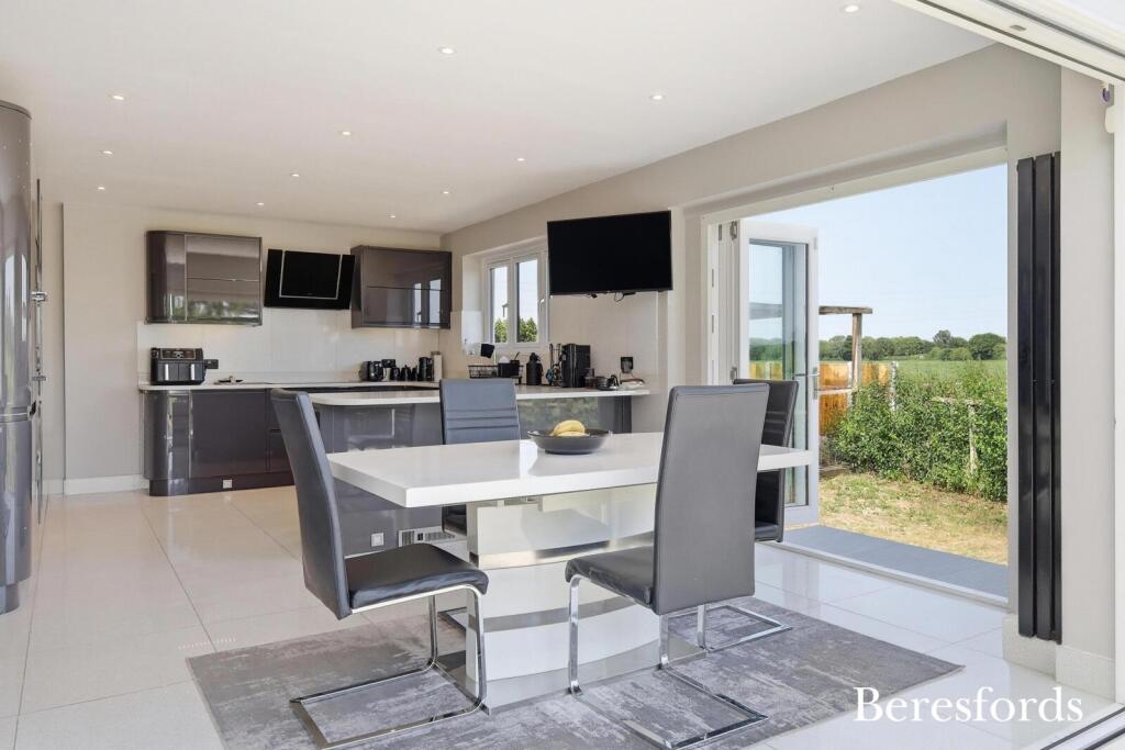 Lanham Green, Cressing, CM77 - Image 3