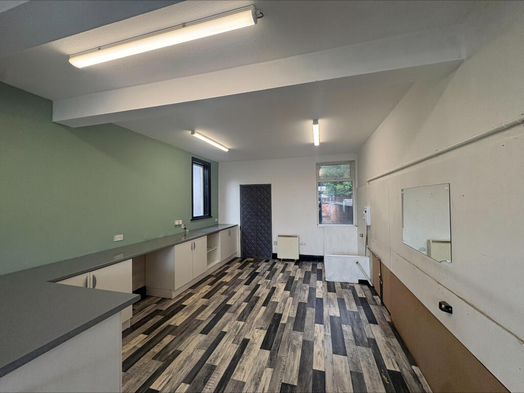 79A & B College Street, Long Eaton, Nottingham, Derbyshire NG10 4NN - Image 2