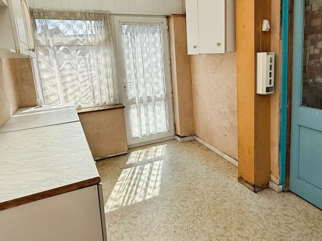 Garnett Crescent, Leicester, LE2 - Image 9