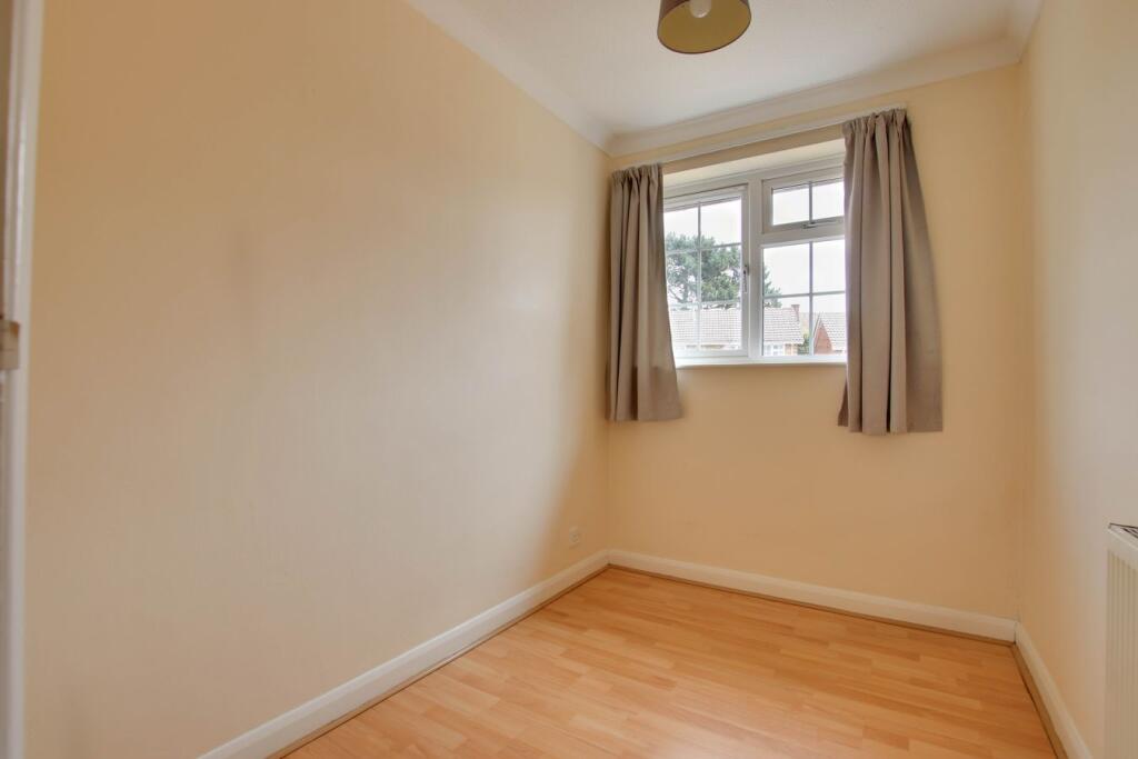 Samber Close, Lymington, SO41 - Image 7