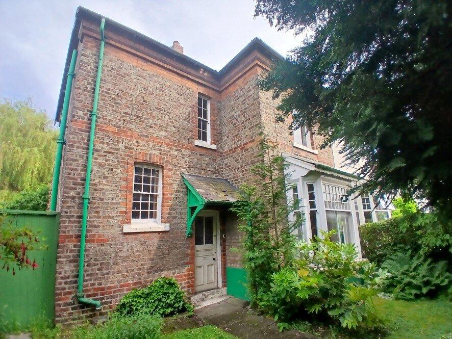 Poplars Road, Middlesbrough, North Yorkshire, TS5 - Image 1