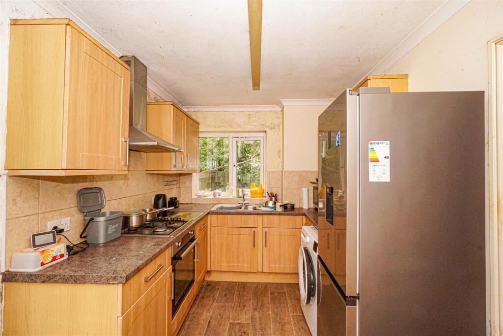 Fairstone Close, Hastings - Image 4