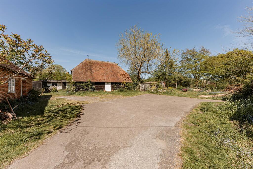 Blean Hill, Blean, Canterbury - Image 37