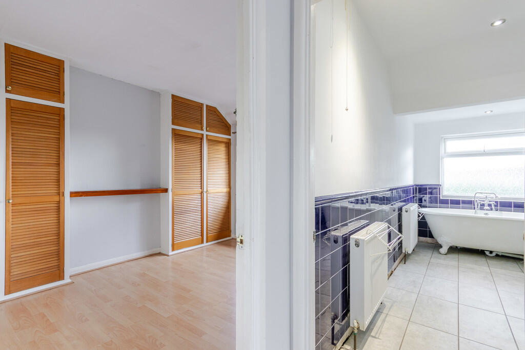 Fifth Avenue - Image 20