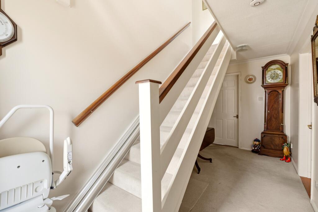 Holywell Road, Studham, Dunstable, Bedfordshire, LU6 - Image 7