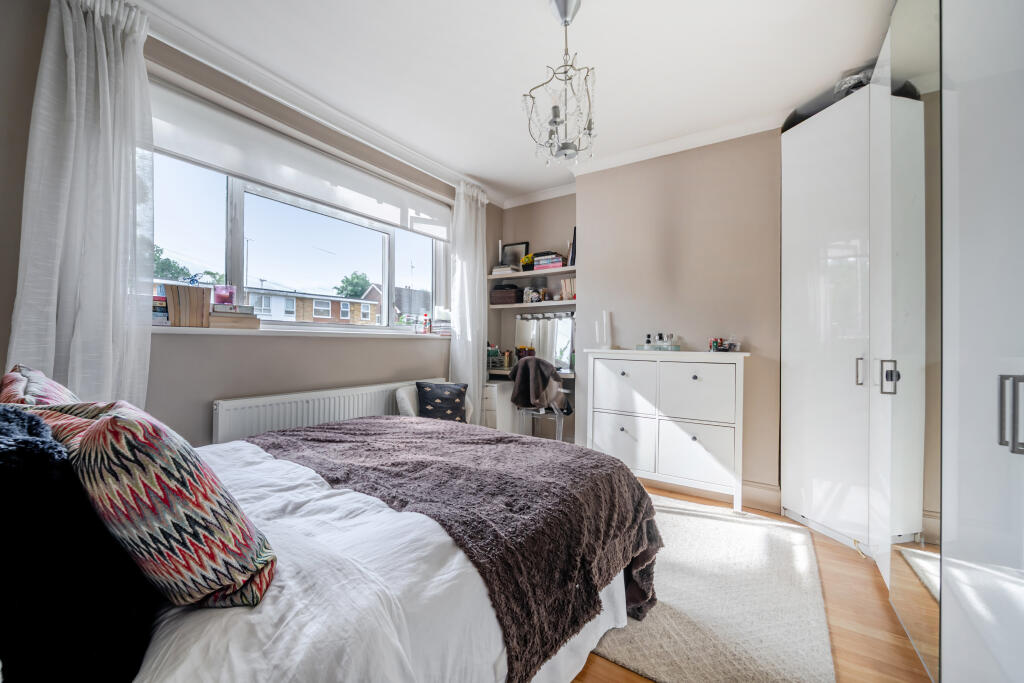 Ridgeview Road, Whetstone, N20 - Image 11