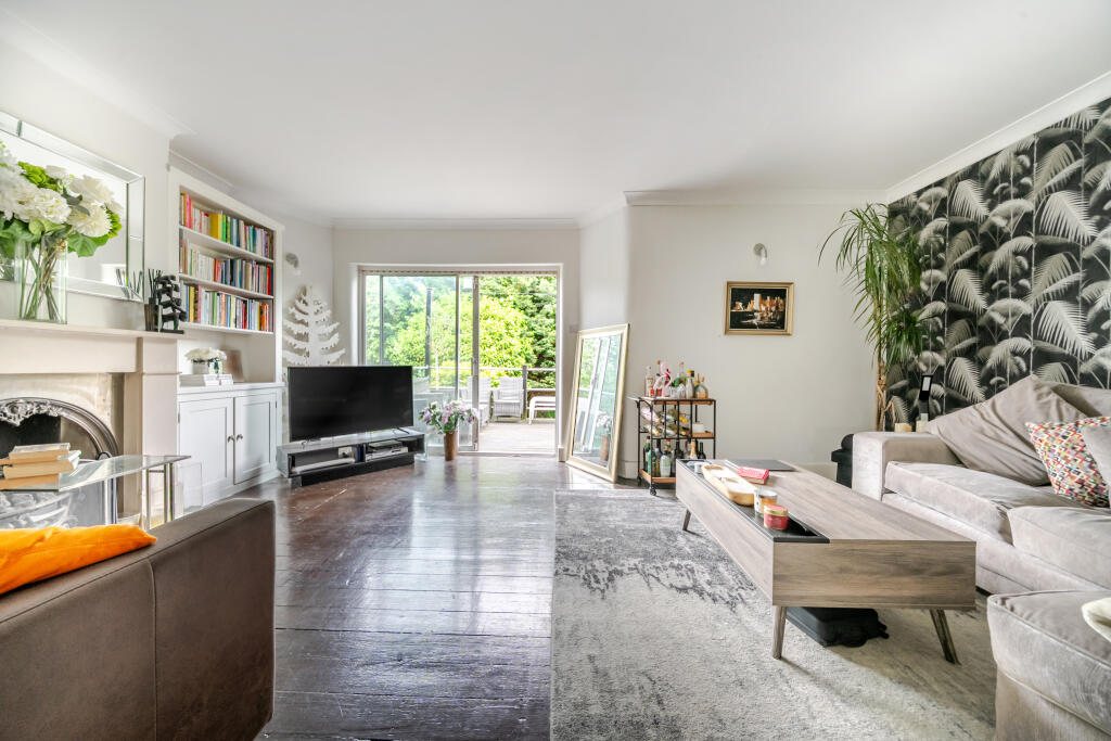 Ridgeview Road, Whetstone, N20 - Image 2