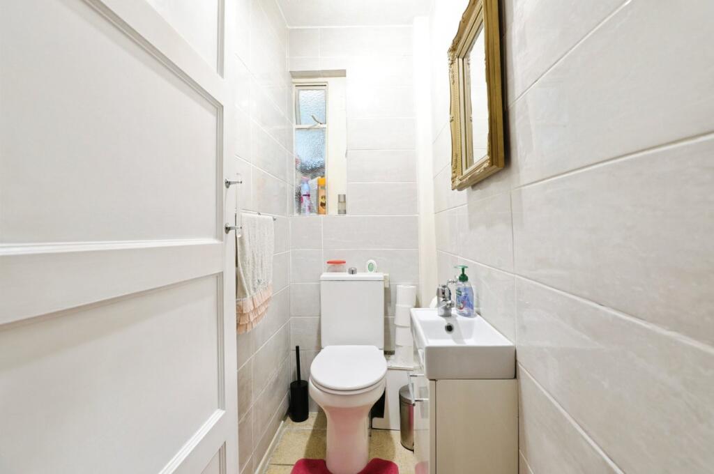 Lowfield Road, London, W3 - Image 21