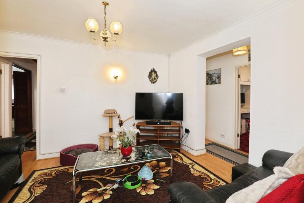 Lowfield Road, London, W3 - Image 6