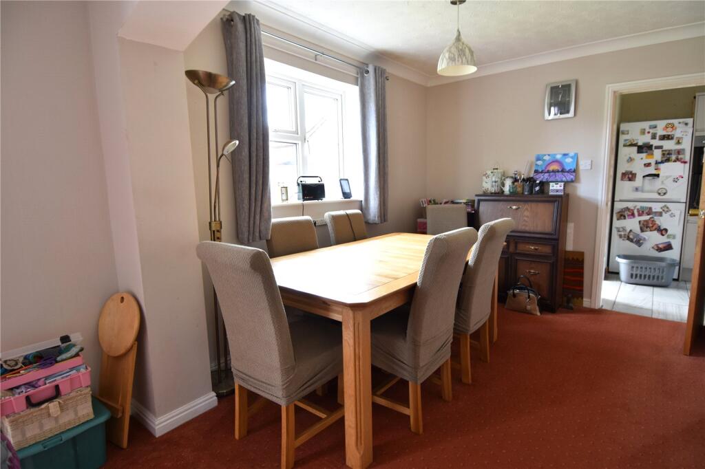 Wharfedale Crescent, Droitwich, Worcestershire, WR9 - Image 6
