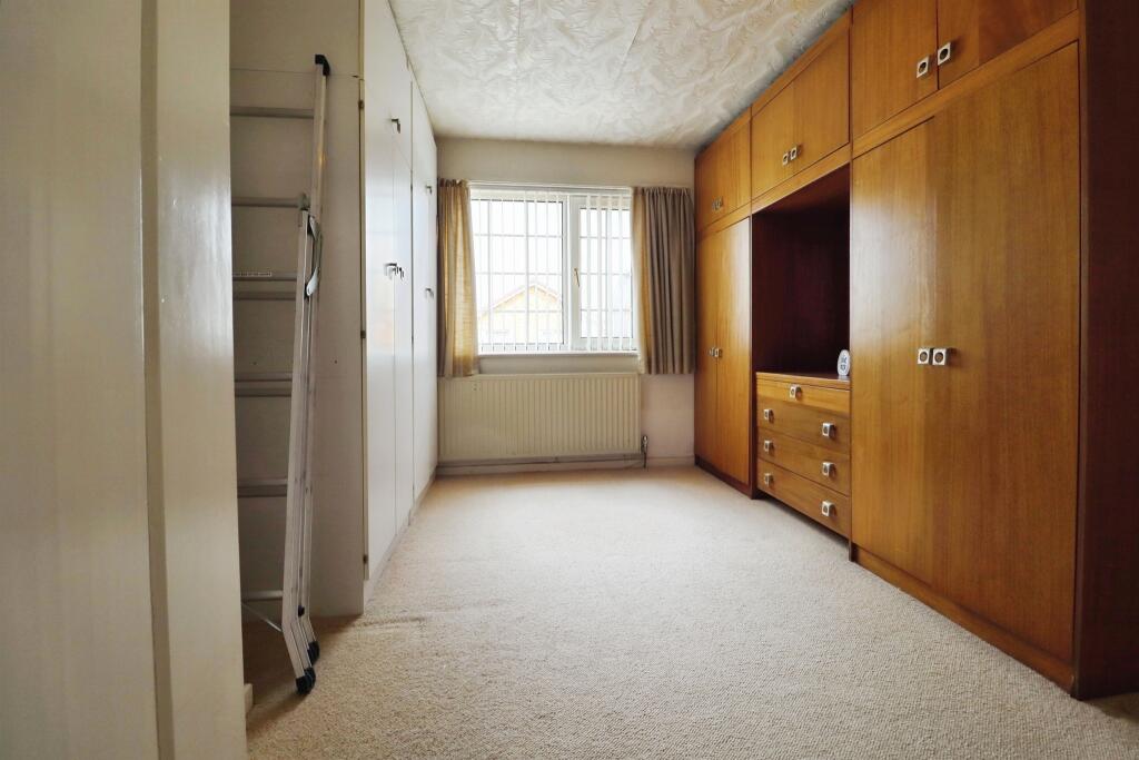 Glen Mavis Way, Barry - Image 16