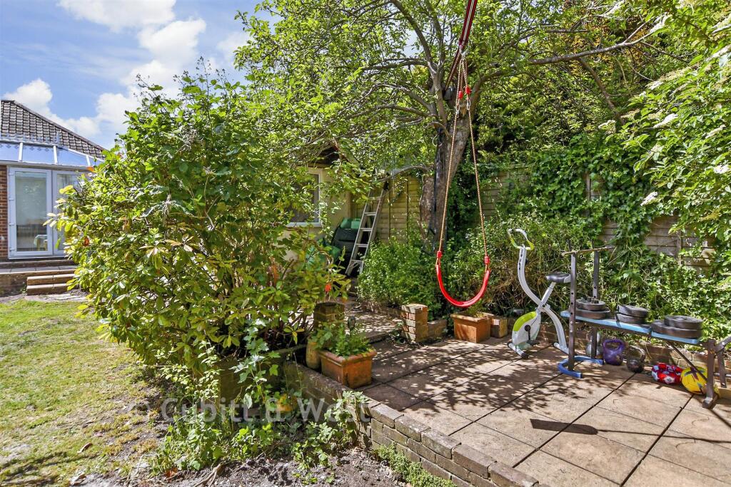 Eskbank Avenue, Brighton, East Sussex - Image 11