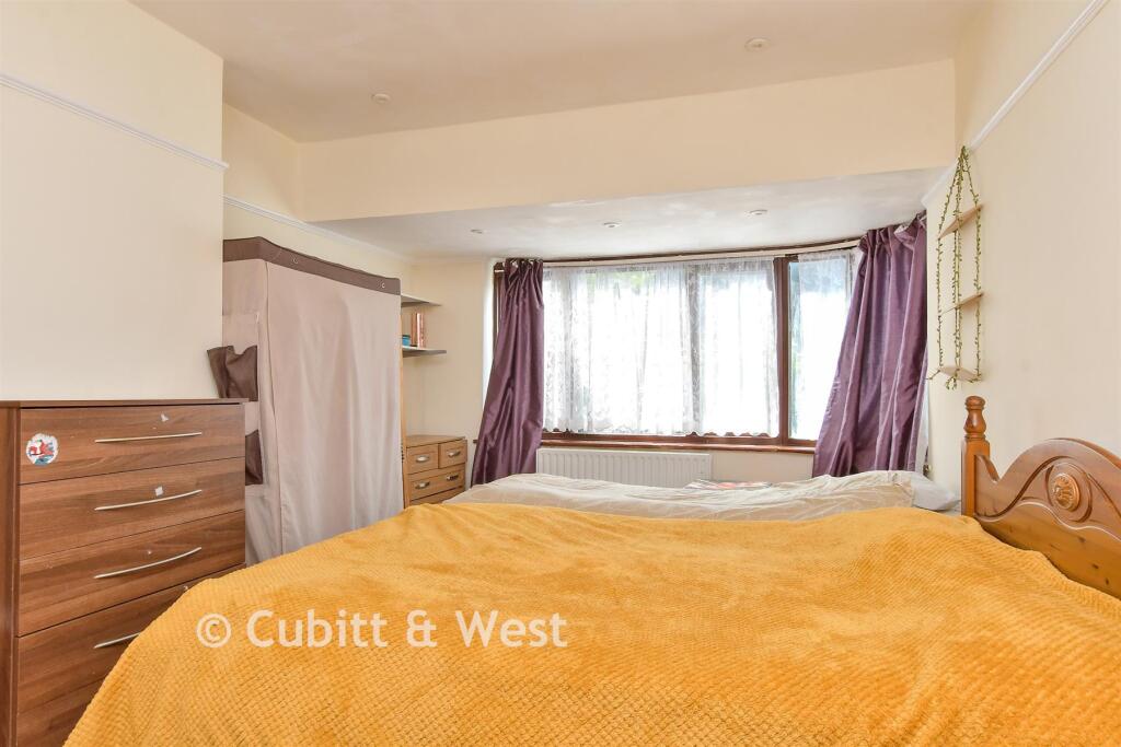 Eskbank Avenue, Brighton, East Sussex - Image 6