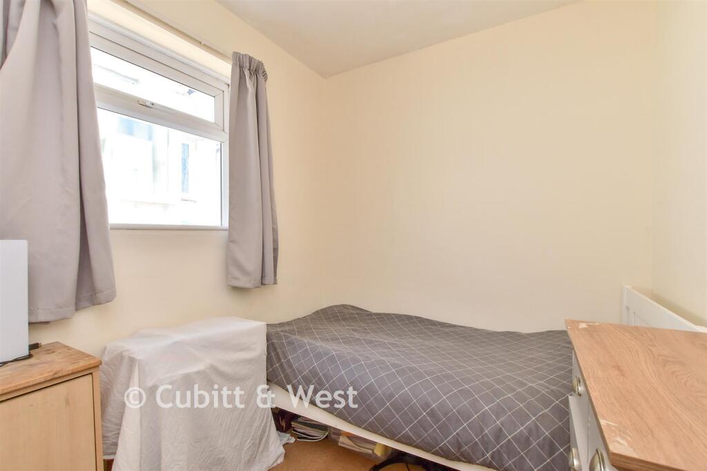 Eskbank Avenue, Brighton, East Sussex - Image 7