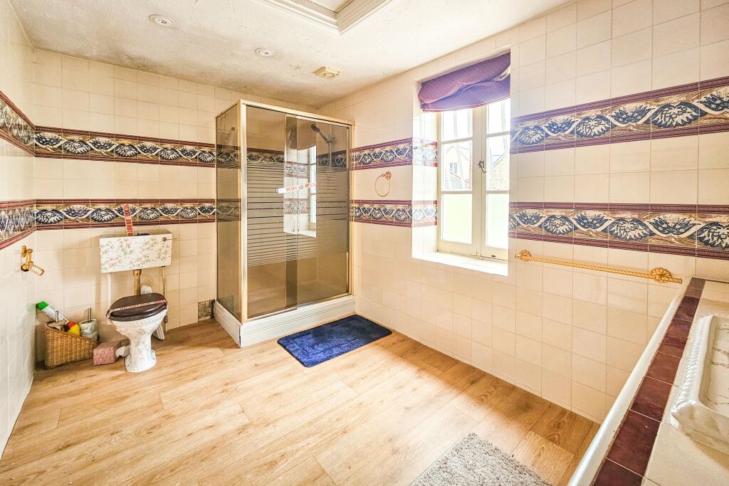 2 Union Terrace, Barnstaple, Devon, EX32 9AB - Image 11
