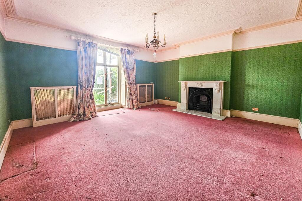 2 Union Terrace, Barnstaple, Devon, EX32 9AB - Image 3