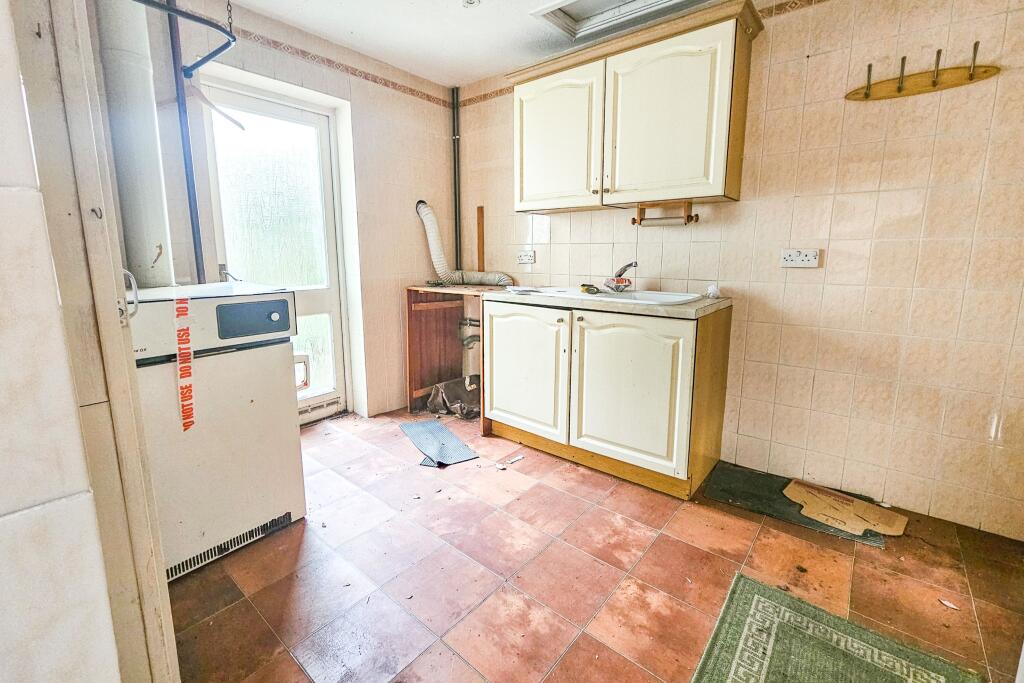 2 Union Terrace, Barnstaple, Devon, EX32 9AB - Image 8