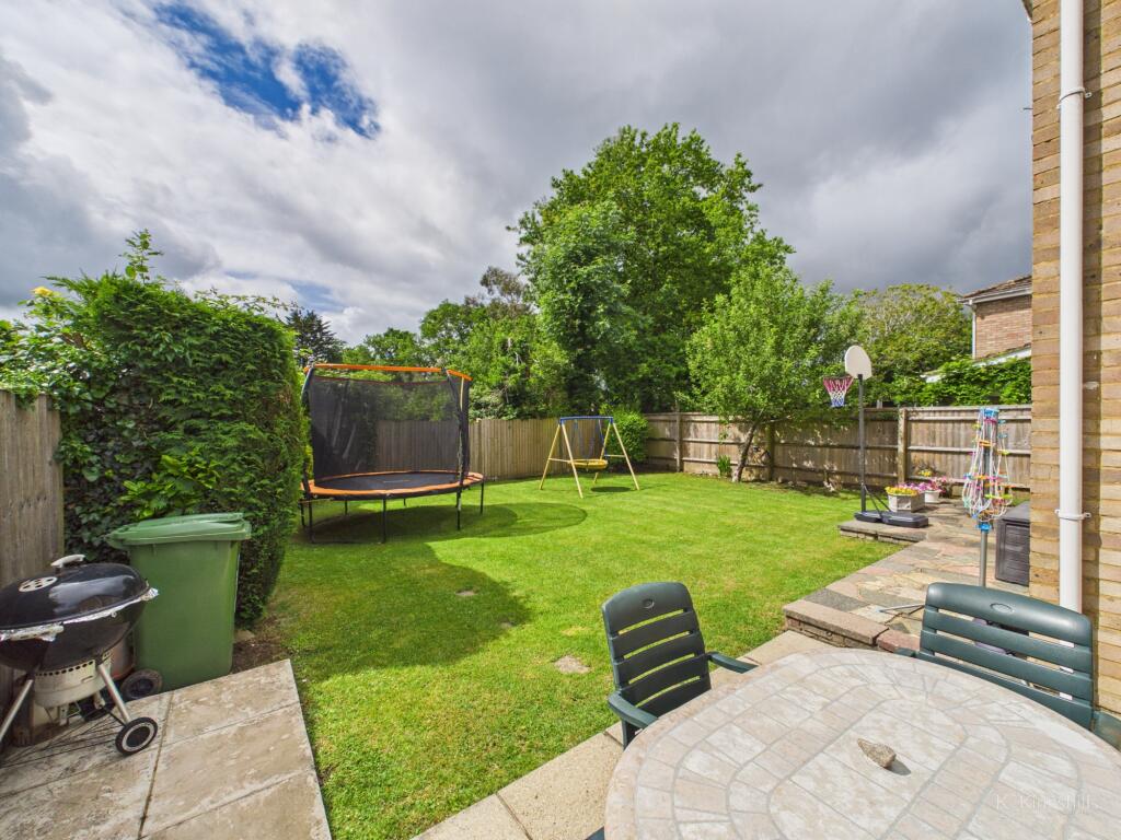 Hill Farm Way, Hazlemere, High Wycombe, Buckinghamshire, HP15 7SY - Image 12