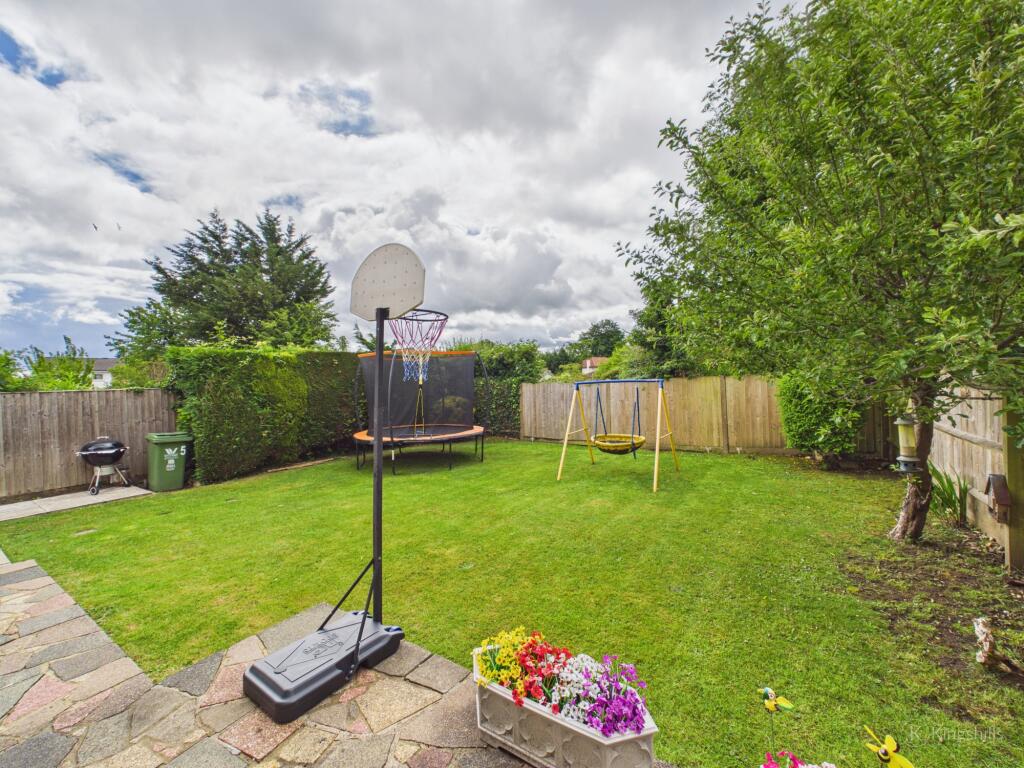 Hill Farm Way, Hazlemere, High Wycombe, Buckinghamshire, HP15 7SY - Image 13