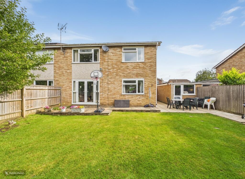 Hill Farm Way, Hazlemere, High Wycombe, Buckinghamshire, HP15 7SY - Image 2