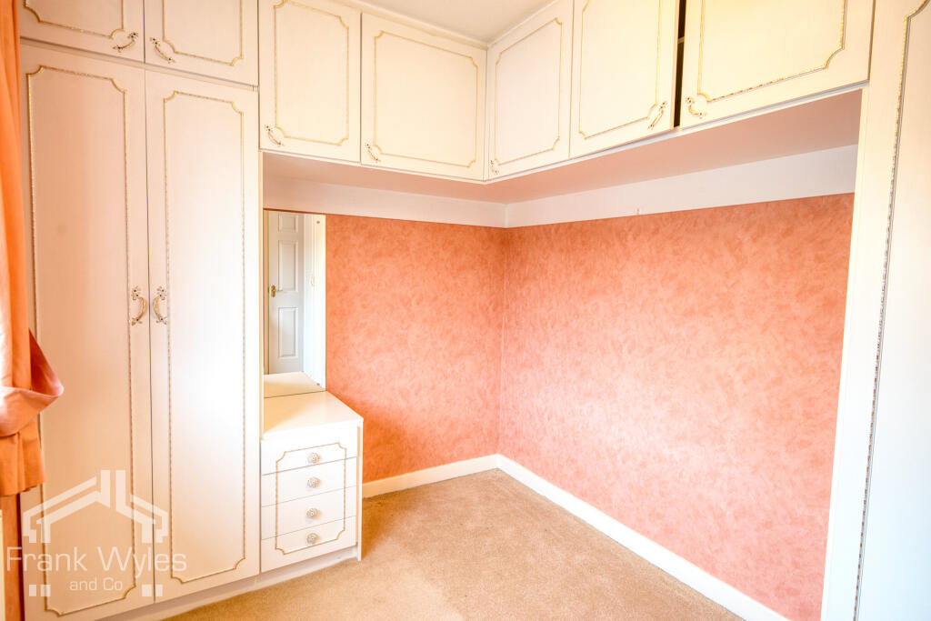 Hall Park Drive, Lytham - Image 22