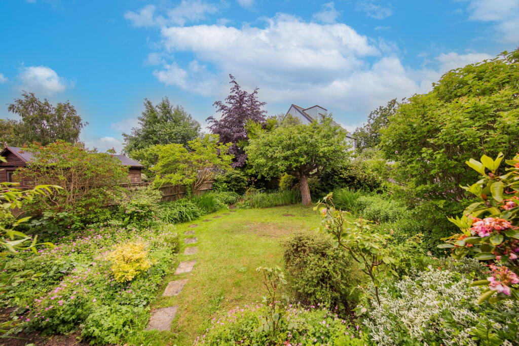 St. Johns Road, Tunbridge Wells - Image 16