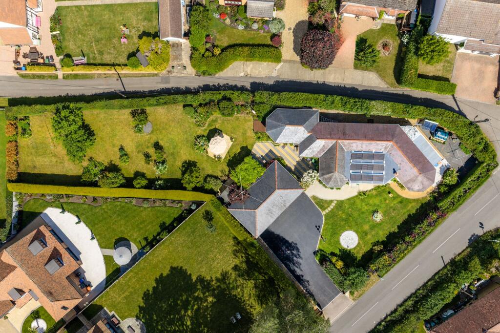 Cranfield Road, Wavendon, MK17 - Image 2