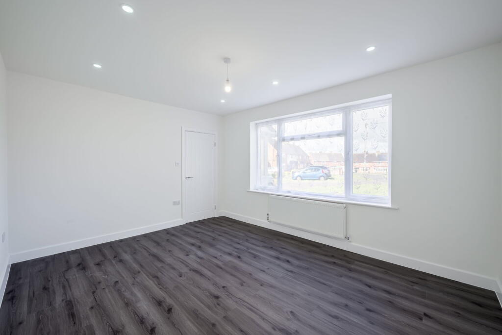 Drake Road,Bloxwich,Walsall,West Midlands,WS3 3LR - Image 4
