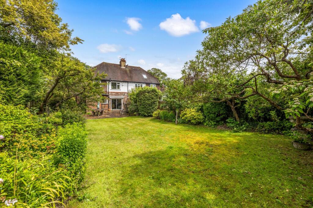 Valley Drive, Brighton, BN1 - Image 2