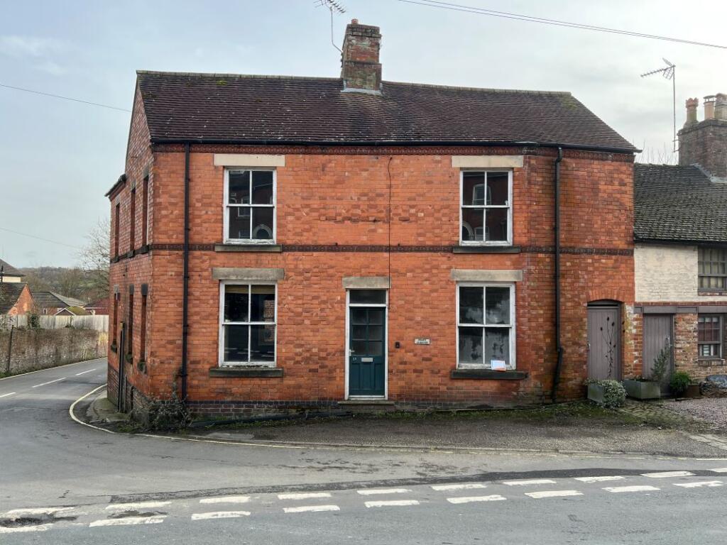 View property at 28 King Street, Ashbourne, Derbyshire, DE6 1EA