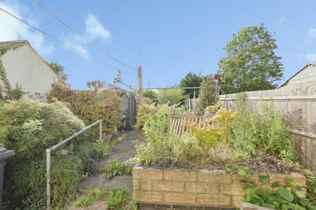Chester Avenue, Harpole, Northampton, Northamptonshire, NN7 - Image 16