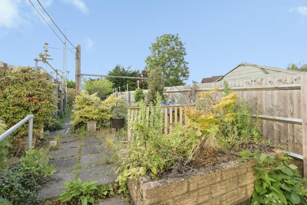 Chester Avenue, Harpole, Northampton, Northamptonshire, NN7 - Image 17