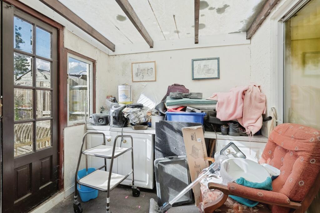 Chester Avenue, Harpole, Northampton, Northamptonshire, NN7 - Image 7