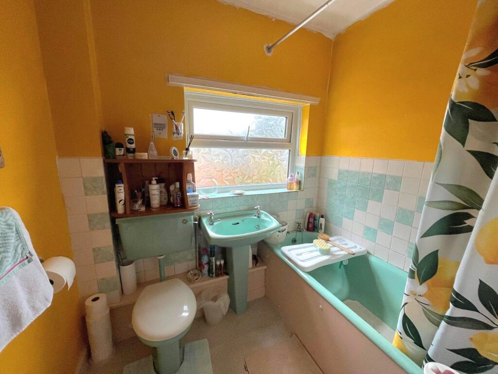 Howe Hill Close, Yafforth, Northallerton, DL7 - Image 14