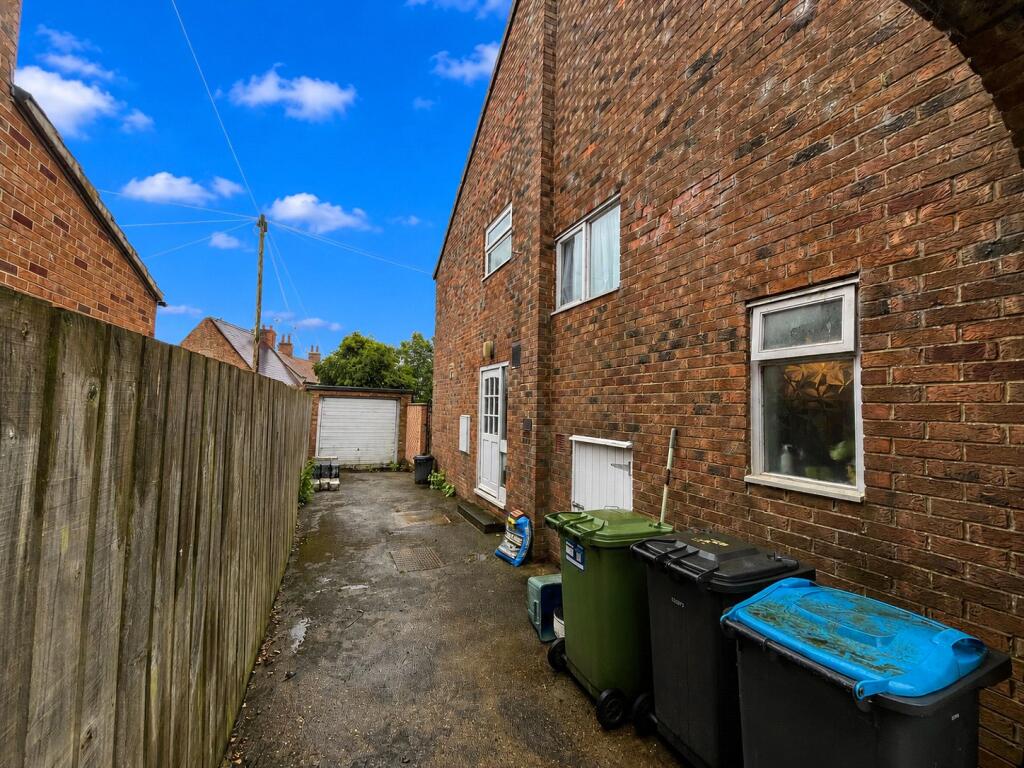 Howe Hill Close, Yafforth, Northallerton, DL7 - Image 8