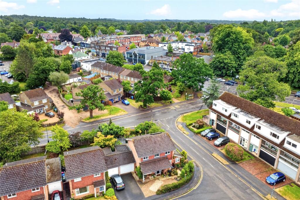 Cedar Drive, Sunningdale, Berkshire, SL5 - Image 17