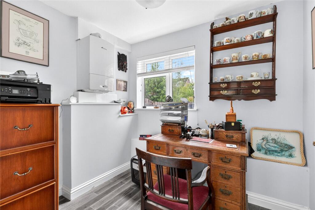 Cedar Drive, Sunningdale, Berkshire, SL5 - Image 7