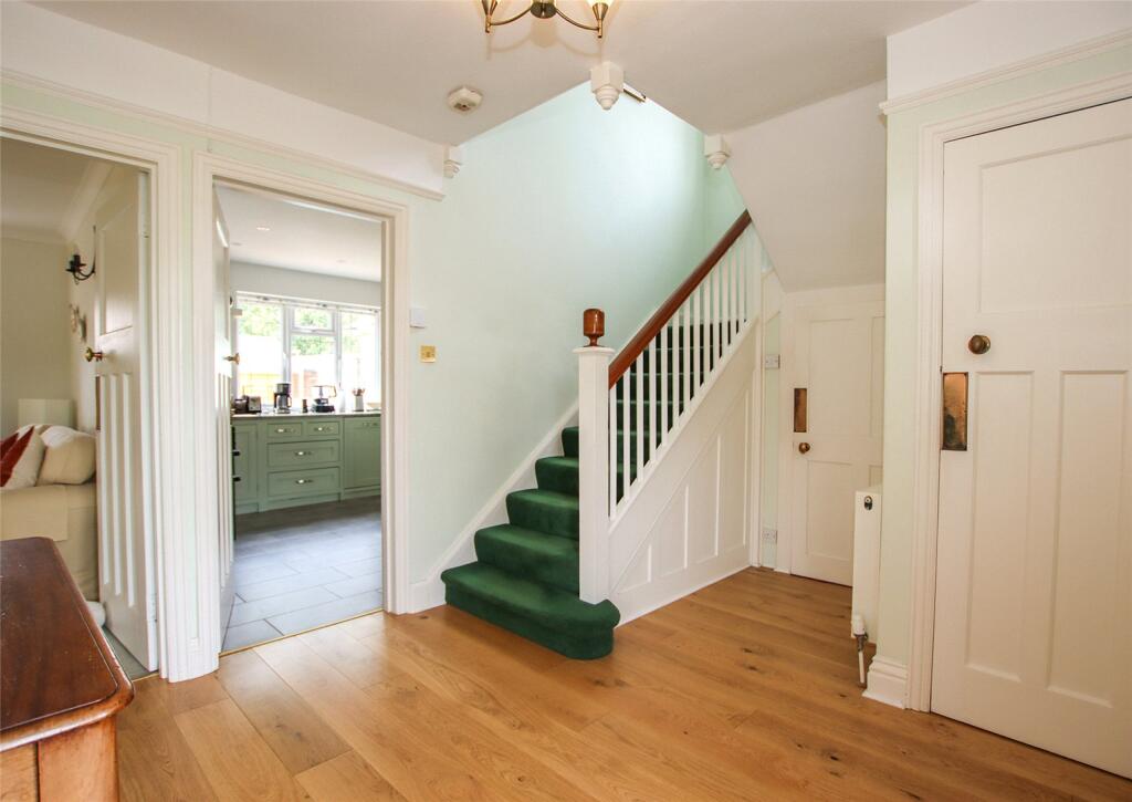 Belmore Road, Lymington, Hampshire, SO41 - Image 2