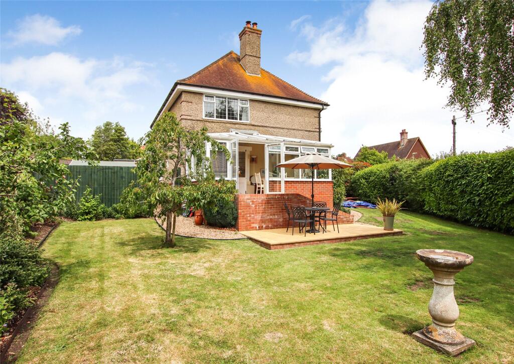 Belmore Road, Lymington, Hampshire, SO41 - Image 20