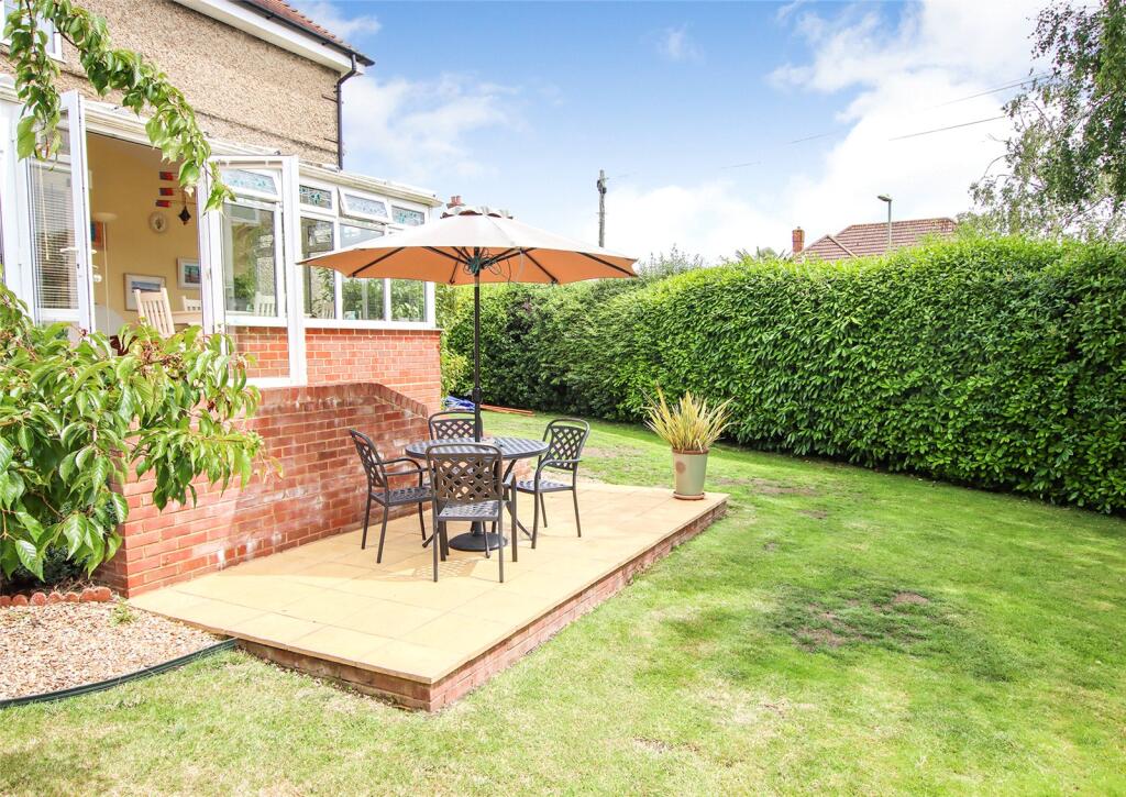 Belmore Road, Lymington, Hampshire, SO41 - Image 22