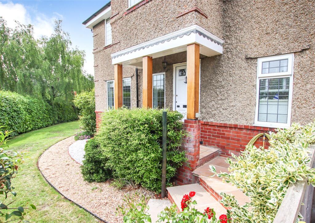 Belmore Road, Lymington, Hampshire, SO41 - Image 24