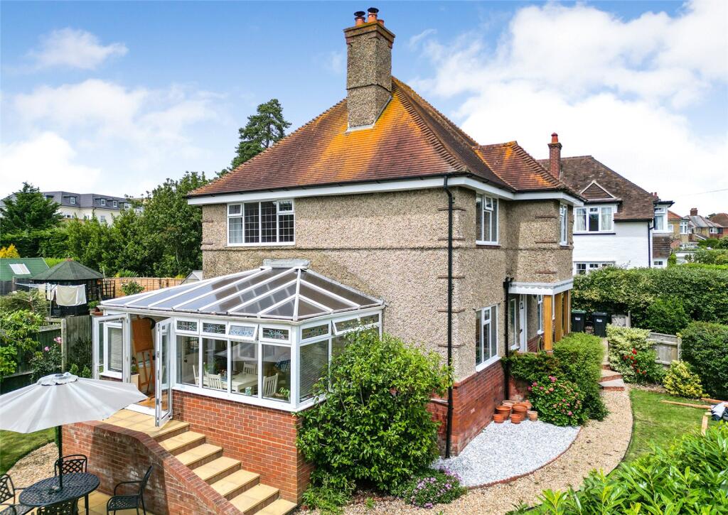 Belmore Road, Lymington, Hampshire, SO41 - Image 7