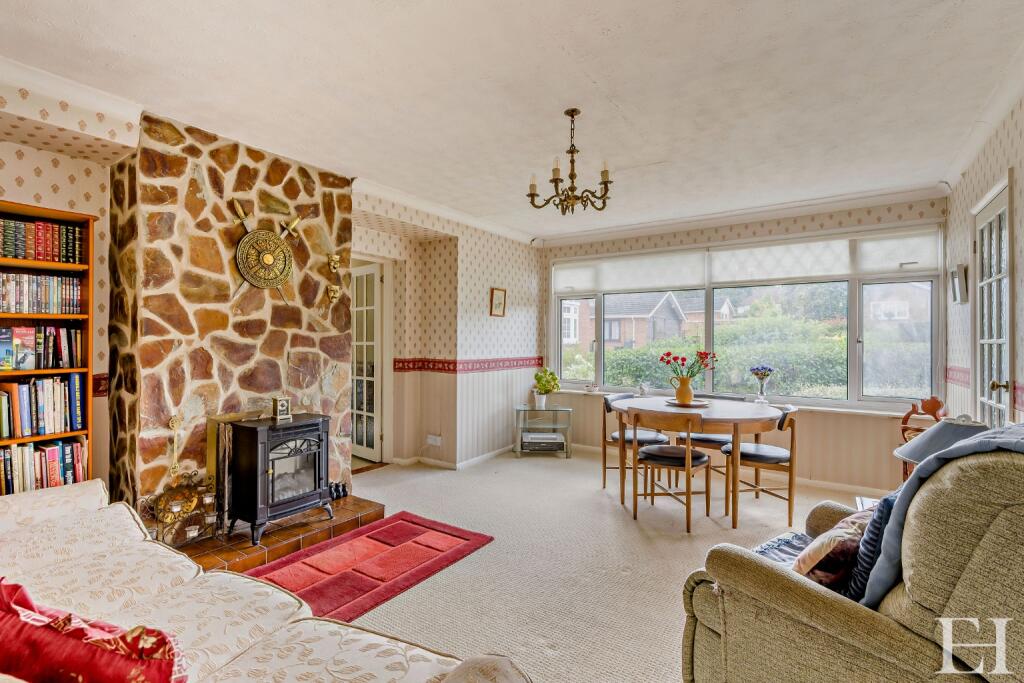 Grinstead Gardens, Needham Market, Ipswich, Suffolk, IP6 - Image 3