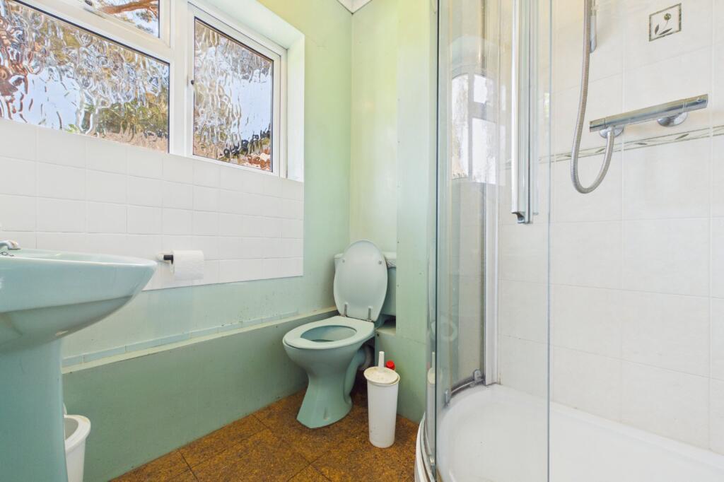 Sandhurst Road, Finchampstead, Wokingham, Berkshire, RG40 - Image 11