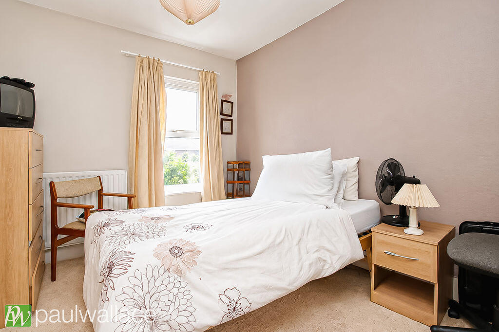 Whitley Road, Hoddesdon | Chain Free Character Home with 100' South-Facing Garden - Image 12